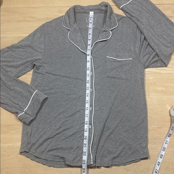 Cozy Earth Two-Piece Bamboo Pajamas Sz XS - Picture 15 of 15